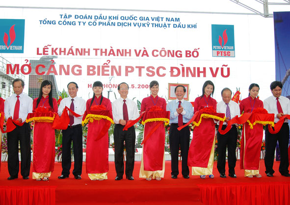 Cho Thuê dụng cụ cắt băng Khai Trương