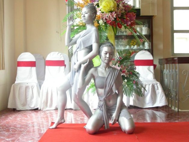 Cho thuê nhân tượng, biểu diễn body painting